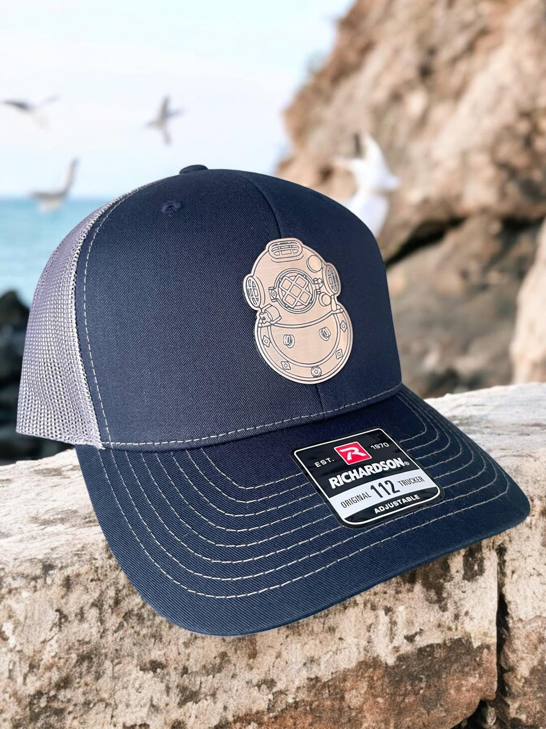 Mark V Diving Helmet Patch Hat, Copper Acrylic Helmet Emblem, Deep Sea Diving Souvenir, Adjustable Trucker Cap, Black, Navy